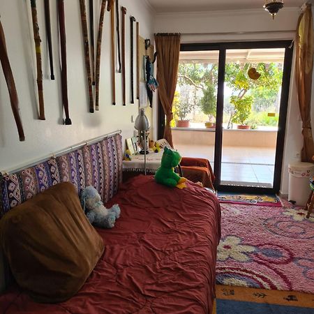 Villa George - Family Holidays Néa Mákri エクステリア 写真