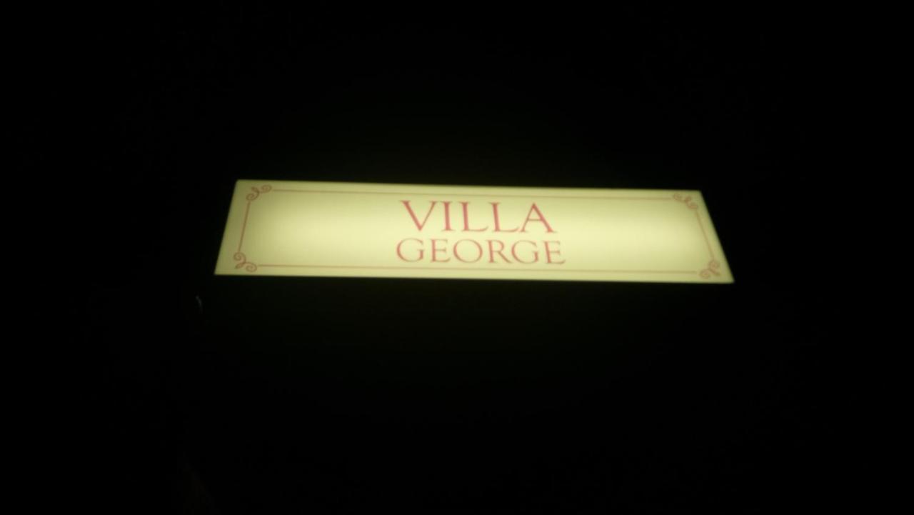 Villa George - Family Holidays Néa Mákri エクステリア 写真