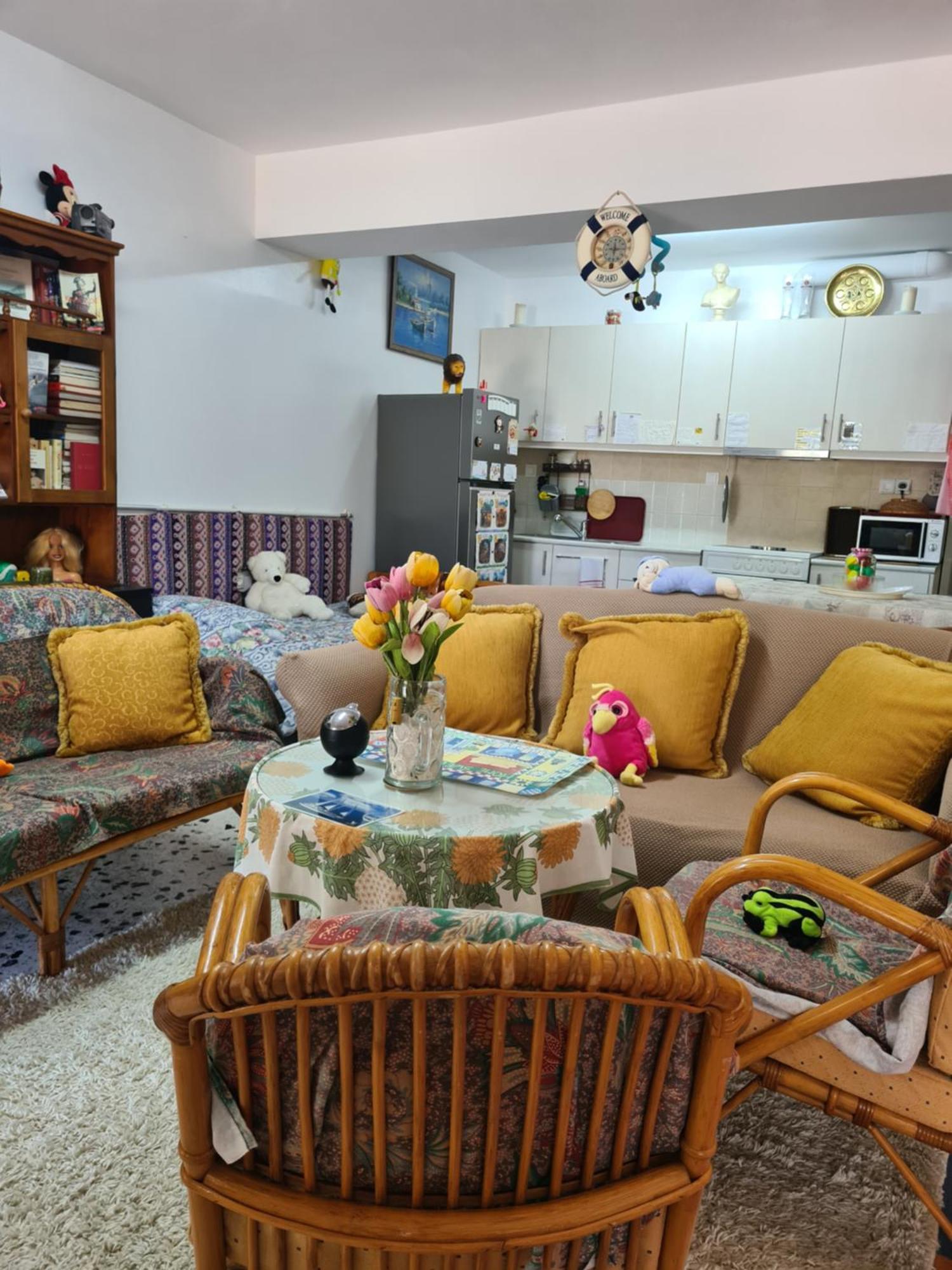 Villa George - Family Holidays Néa Mákri エクステリア 写真